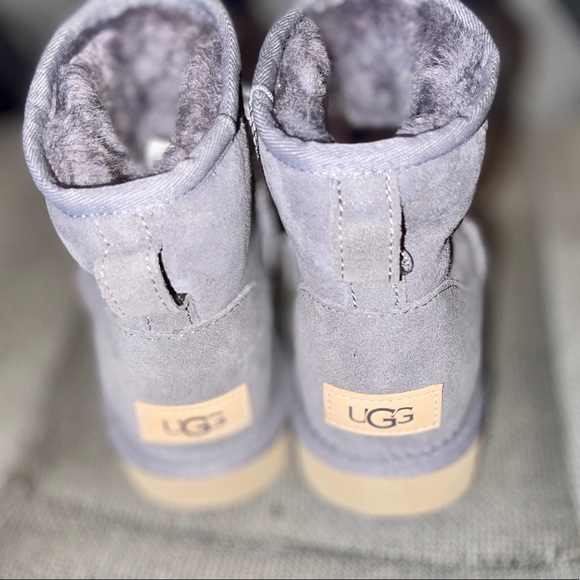 UGG Classic Short II Boots - Woman’s Brand NEW - Picture 5 of 9